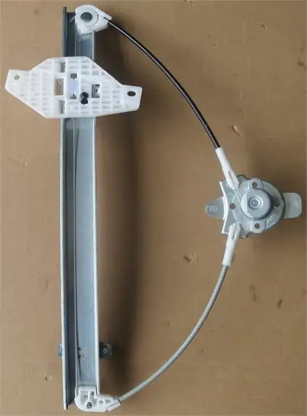 MGA 32190 Ön Cam Krikosu (Sağ) 8240225000