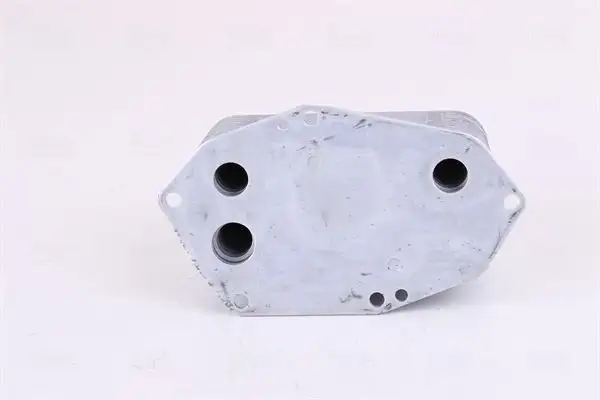 NISSENS 90786 Motor Yağ Soğutucu 11422247204
