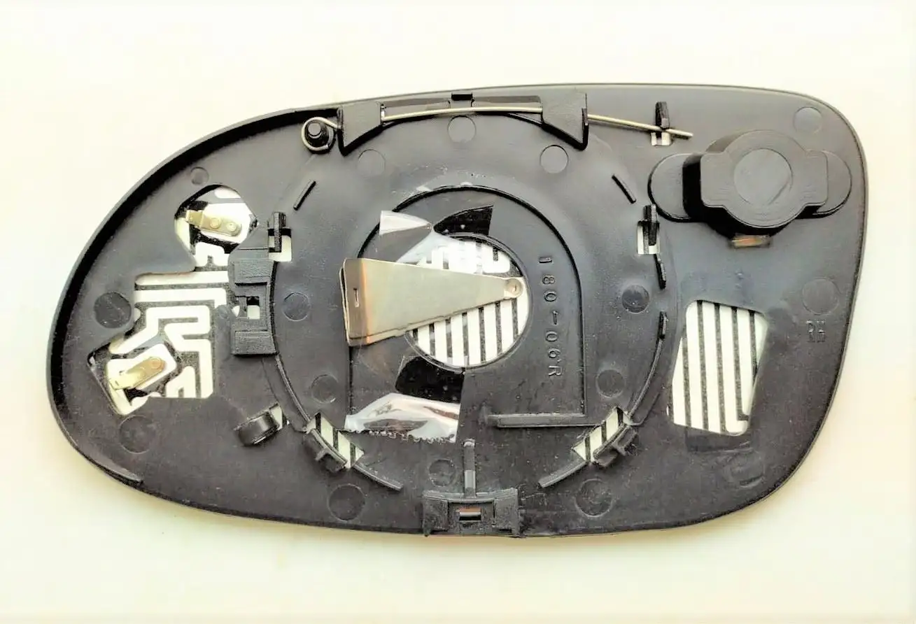 ART MG009.9521 Dış Ayna Camı (Sağ) A1708100421